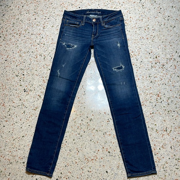American Eagle distressed skinny jeans Size 6 Super Stretch - Picture 2 of 6